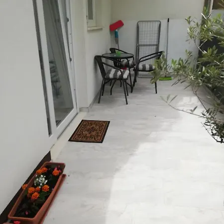 Nik Apartment *