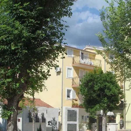Nik Apartment *